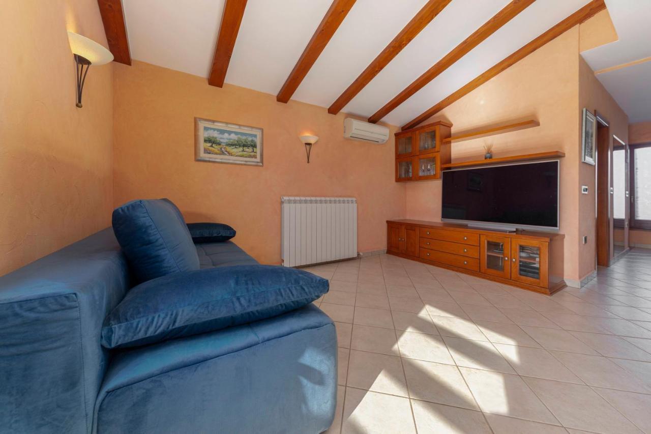 Apartma Koper Pobegi Экстерьер фото